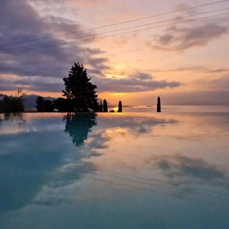 Villa Greece Holidays Nikiana